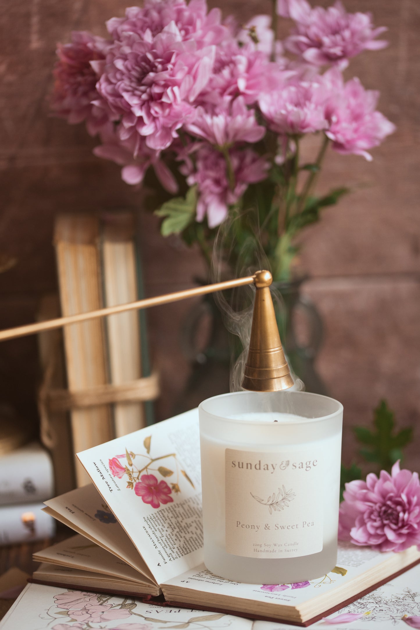 Peony & Sweet Pea Scented Soy Candle