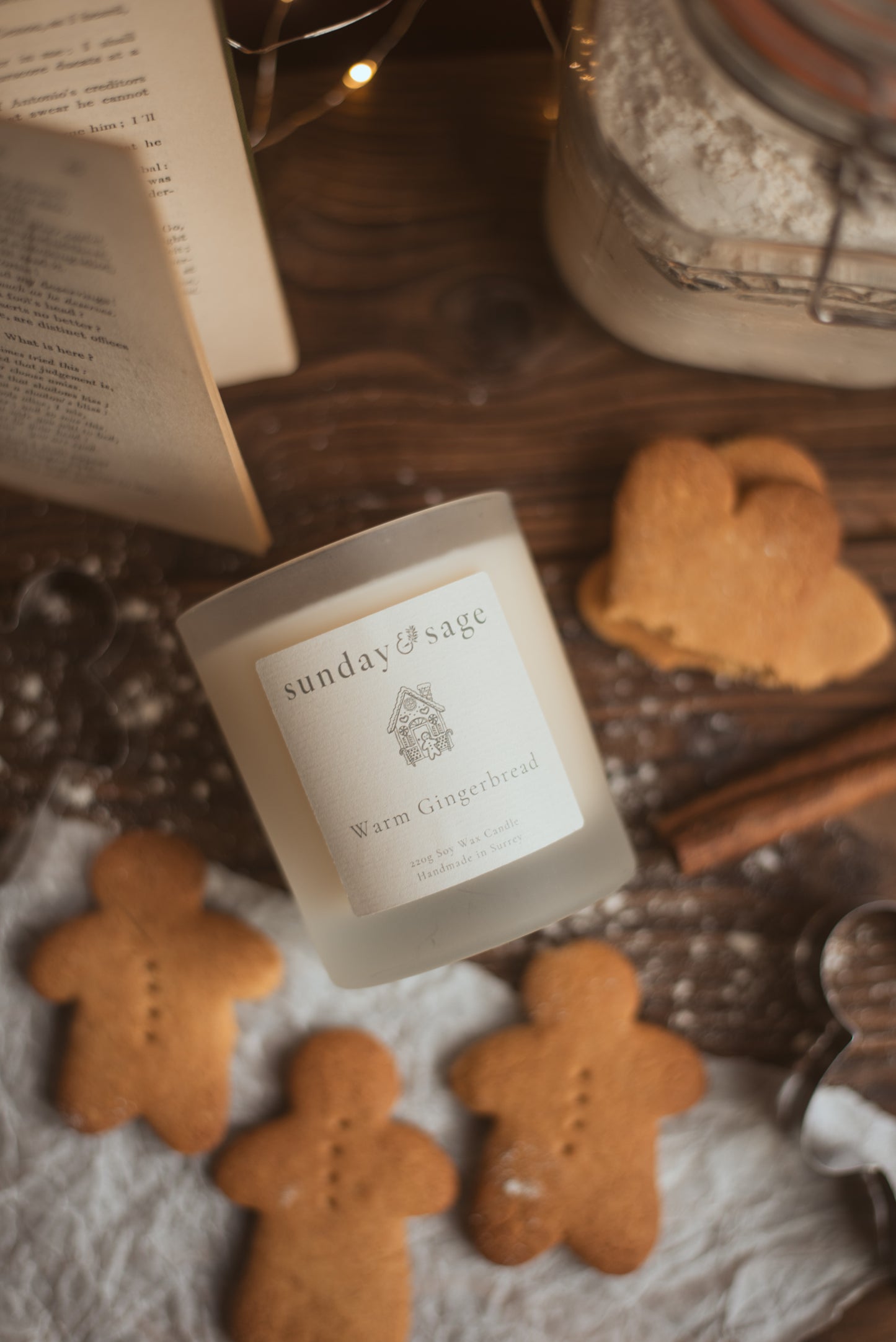 Warm Gingerbread Scented Soy Candle