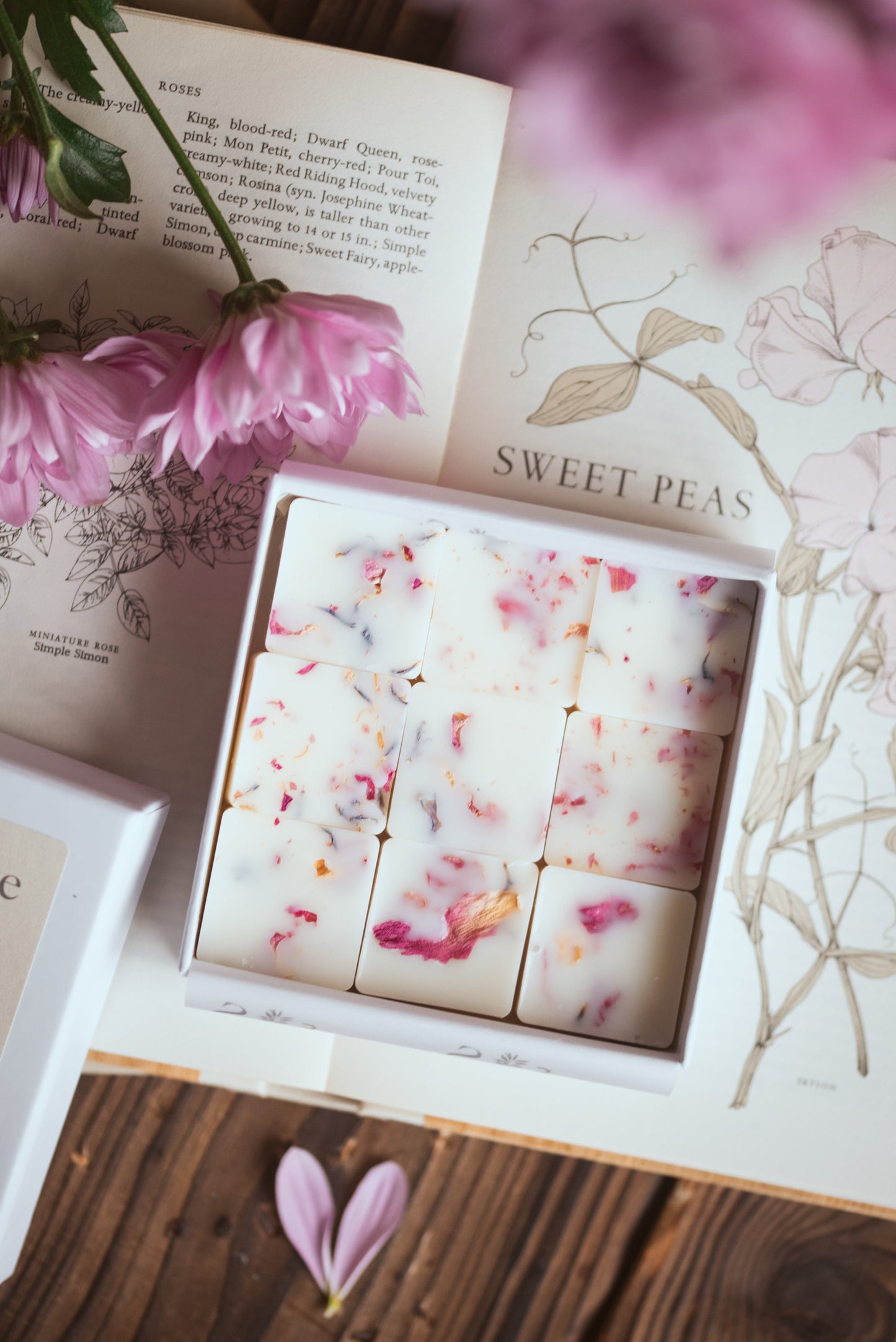 Peony & Sweet Pea Scented Soy Wax Melts