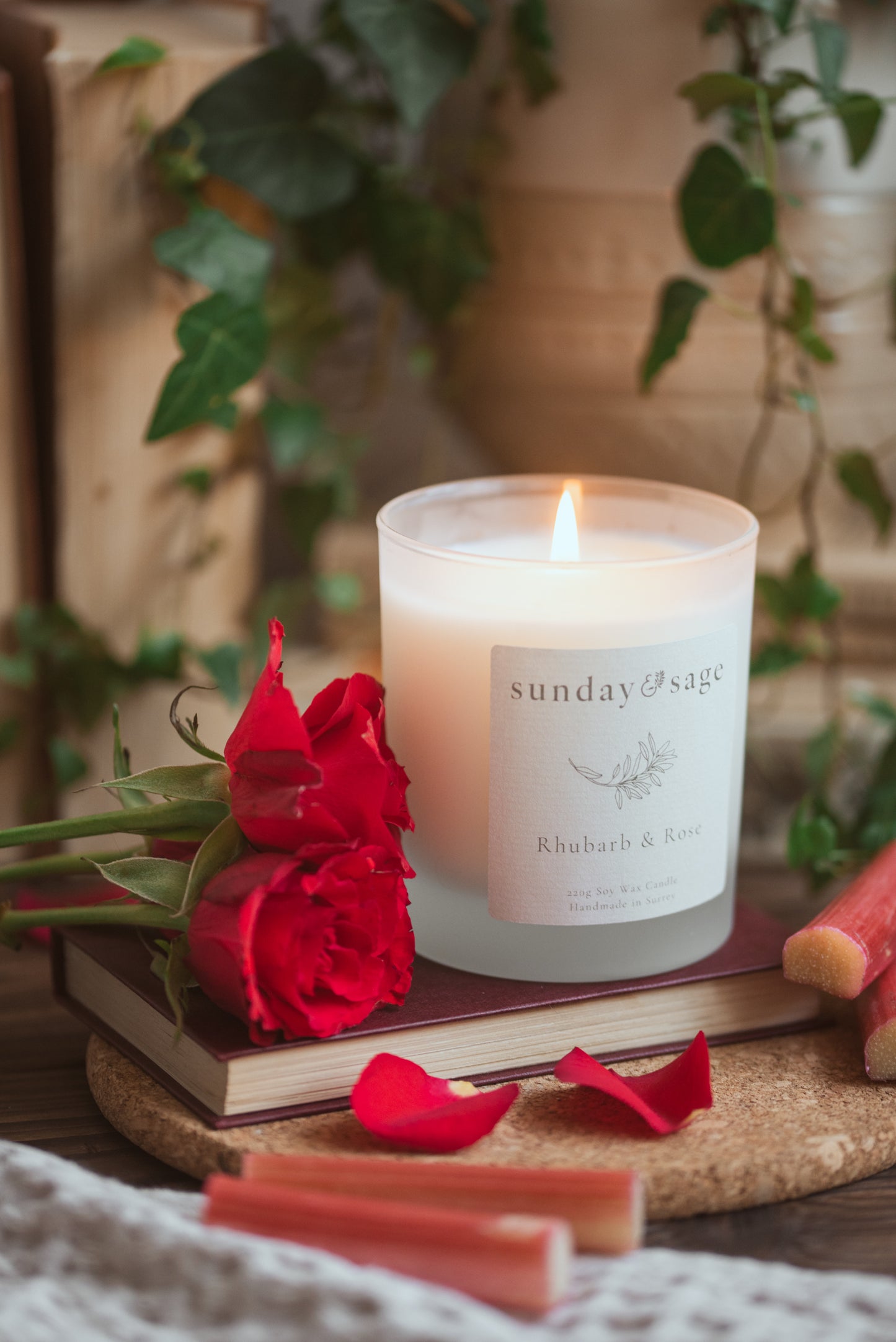 Rhubarb & Rose Scented Soy Candle