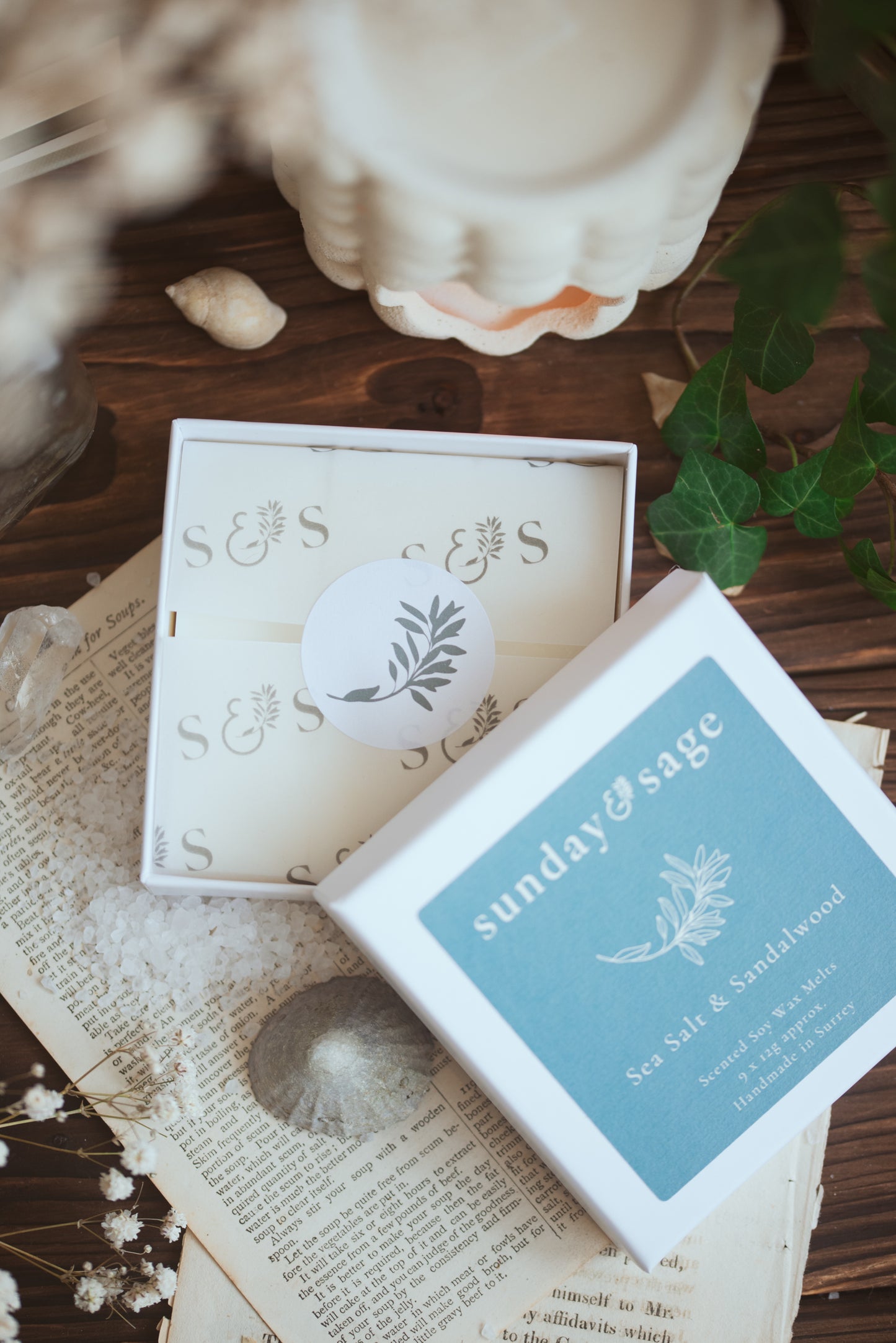 Sea Salt & Sandalwood Scented Soy Wax Melts
