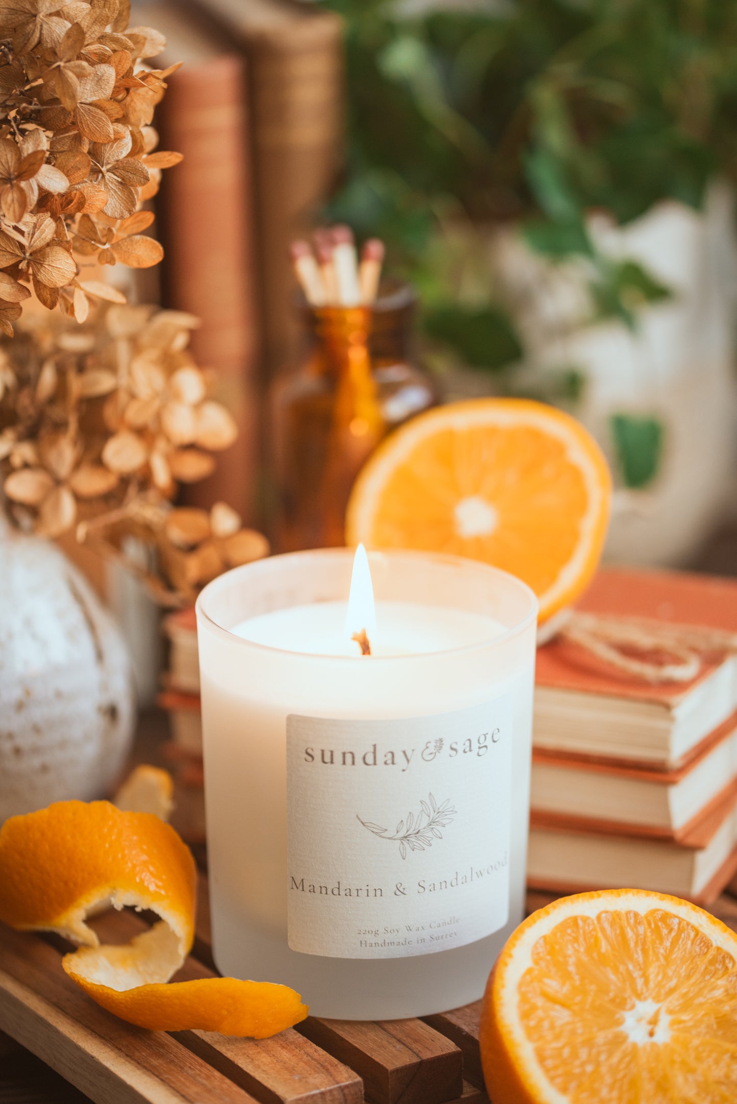 Mandarin & Sandalwood Scented Soy Candle