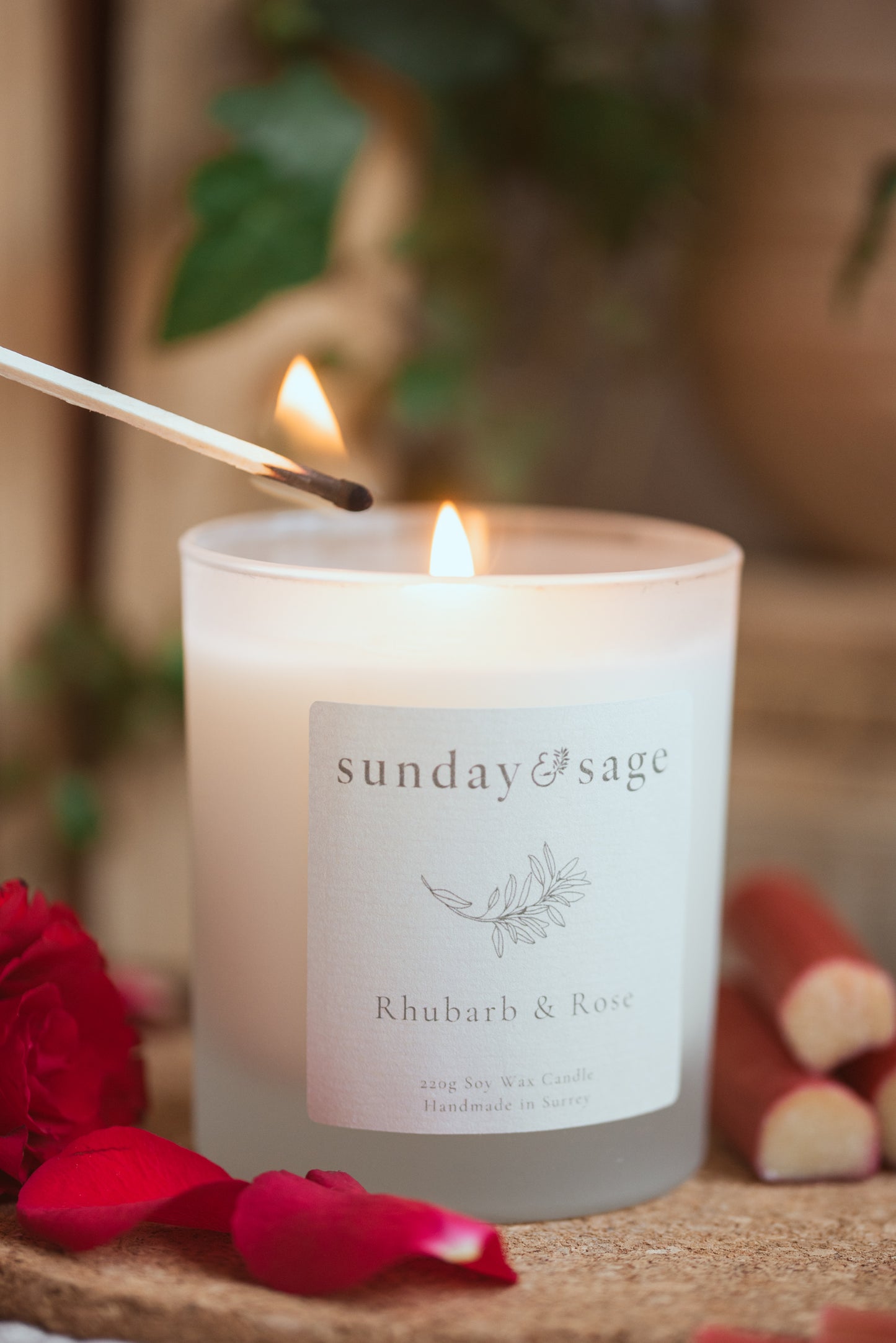 Rhubarb & Rose Scented Soy Candle