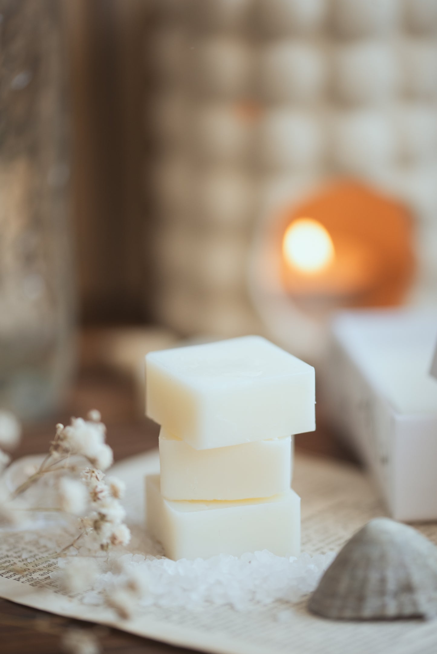 Sea Salt & Sandalwood Scented Soy Wax Melts