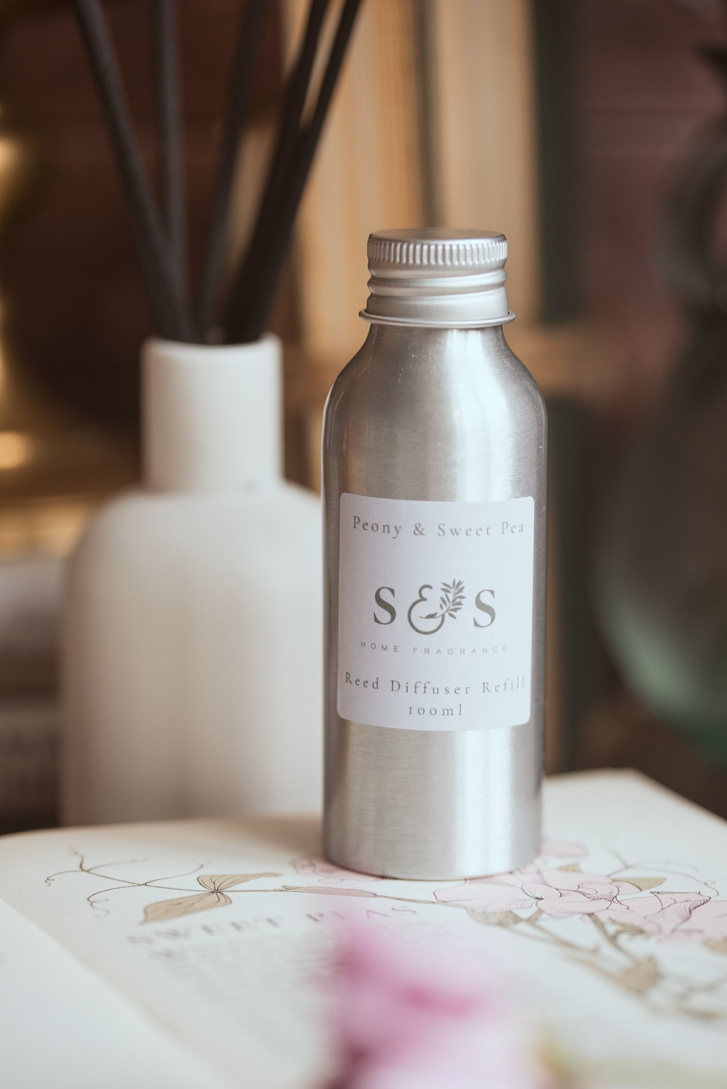 Peony & Sweet Pea Refillable Reed Diffuser